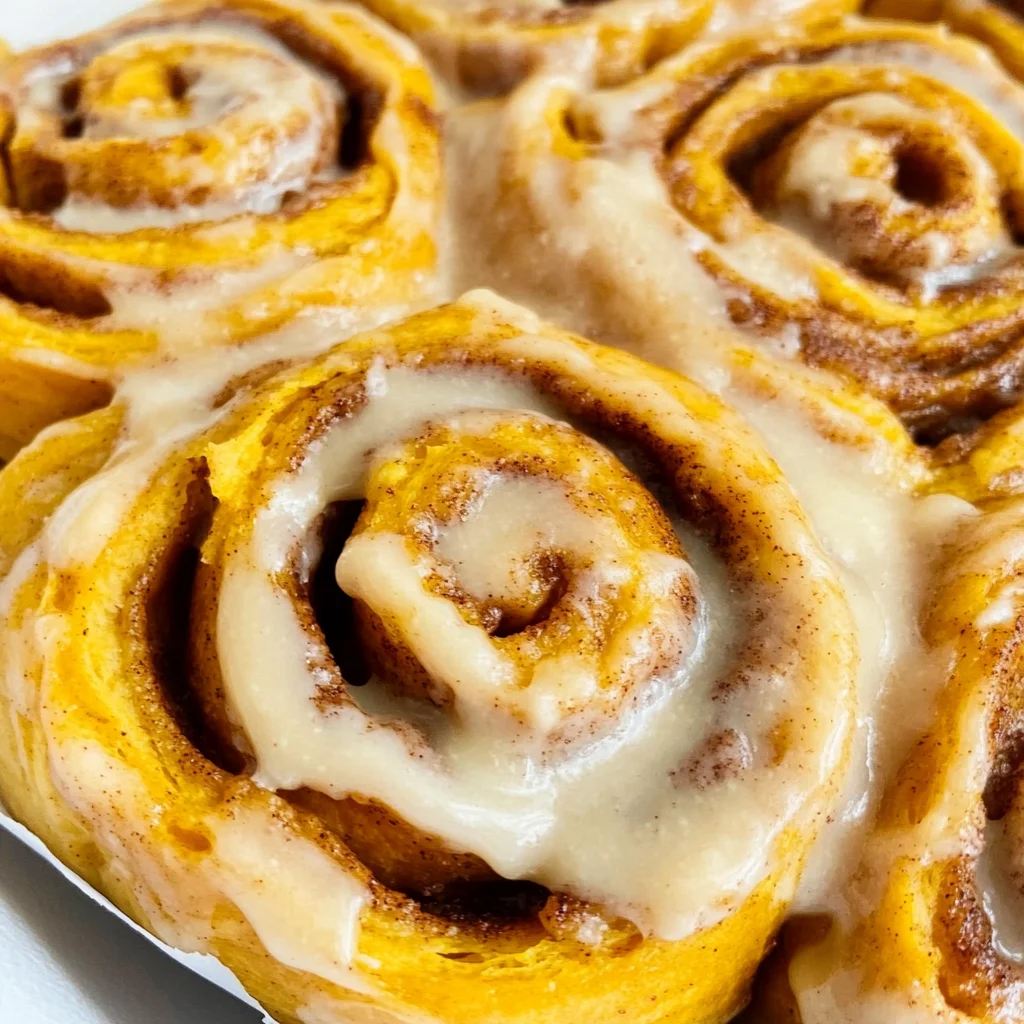 Pumpkin Cinnamon Rolls