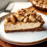 VEGAN APPLE CRUMBLE CHEESECAKE